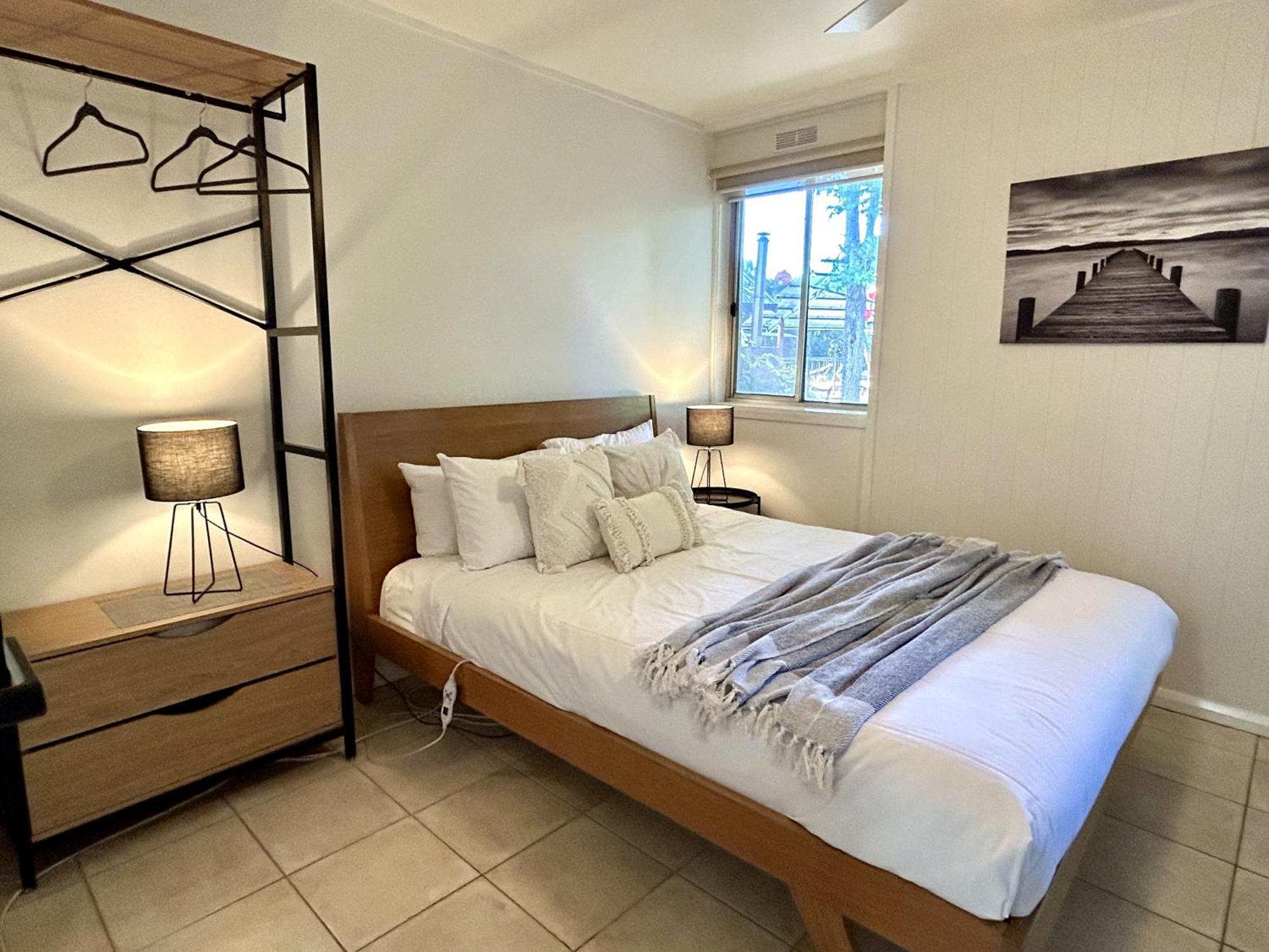 Adina Lodge Holiday Apartments Брайт Номер фото
